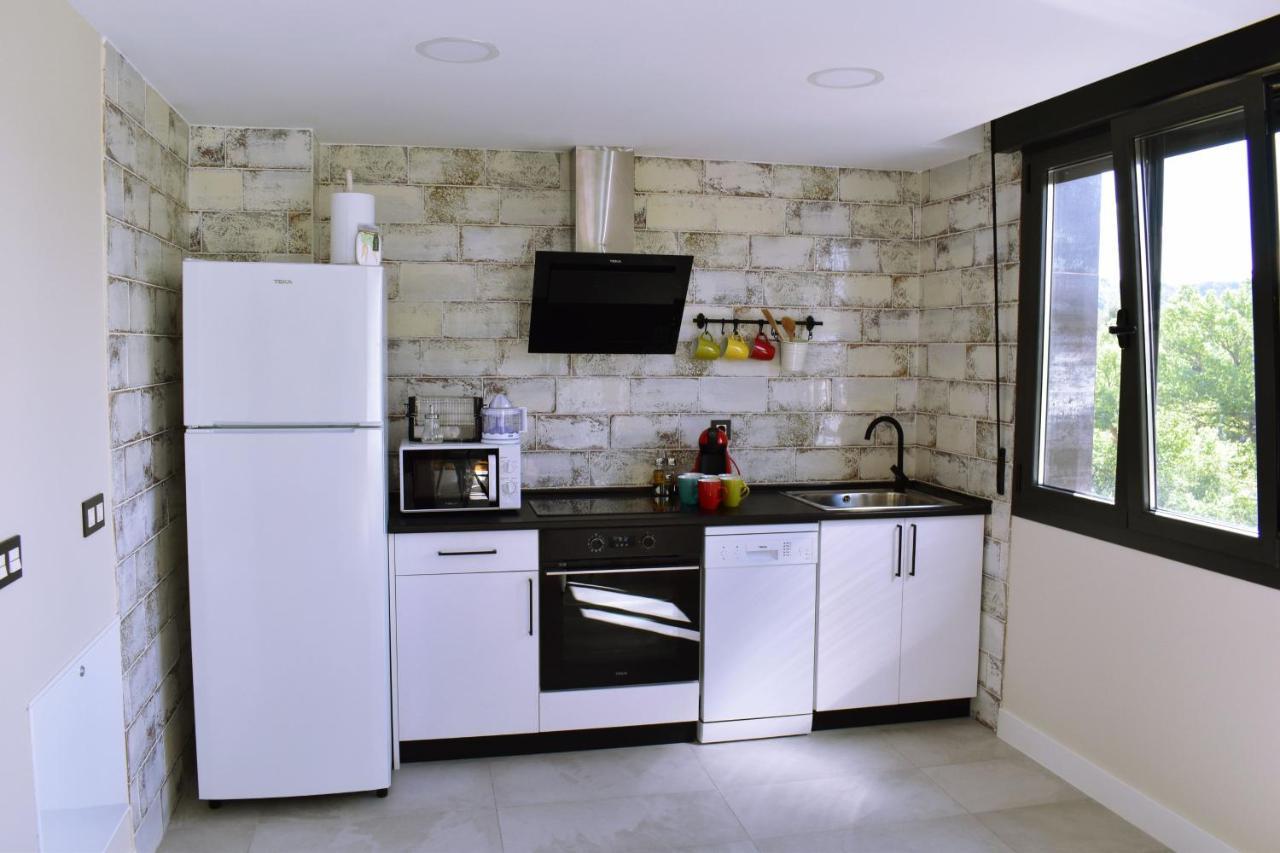 Albergue Hosting Duero Pesquera de Duero Ngoại thất bức ảnh