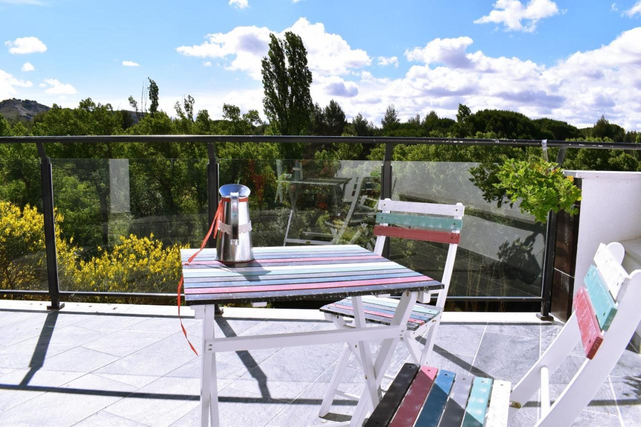 Albergue Hosting Duero Pesquera de Duero Ngoại thất bức ảnh